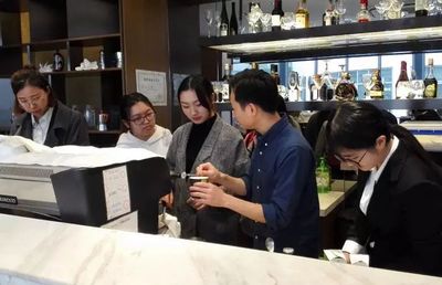上海青年(大学生)职业训练营进行时! | 推广|大学生|职场|工业4.0_新浪新闻